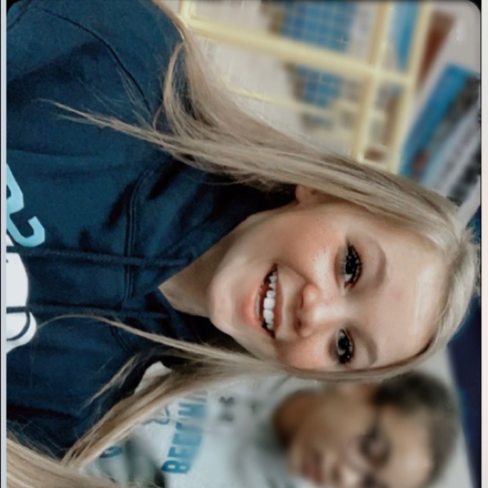 Meet your Posher, Emily